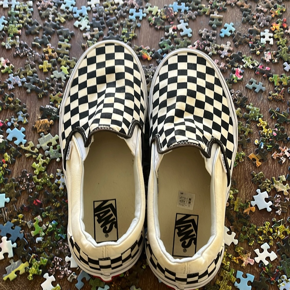 Men's size 10 checkered Vans